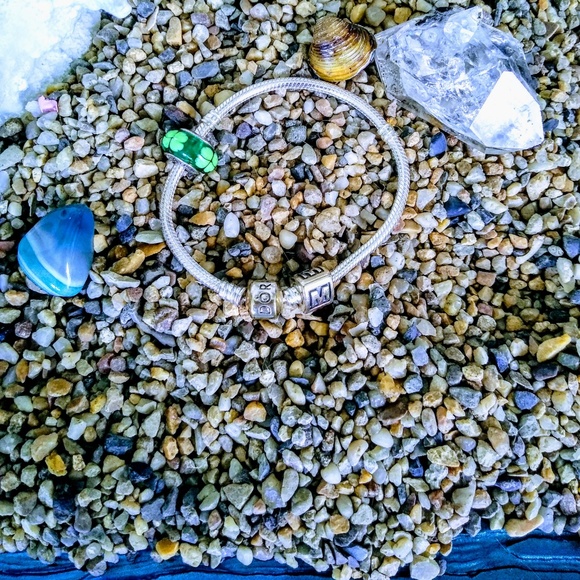 Pandora Charm Bracelet (Band + 2 Charms) - Picture 2 of 7